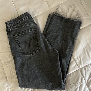 Women’s Levi’s rib cage straight jeans